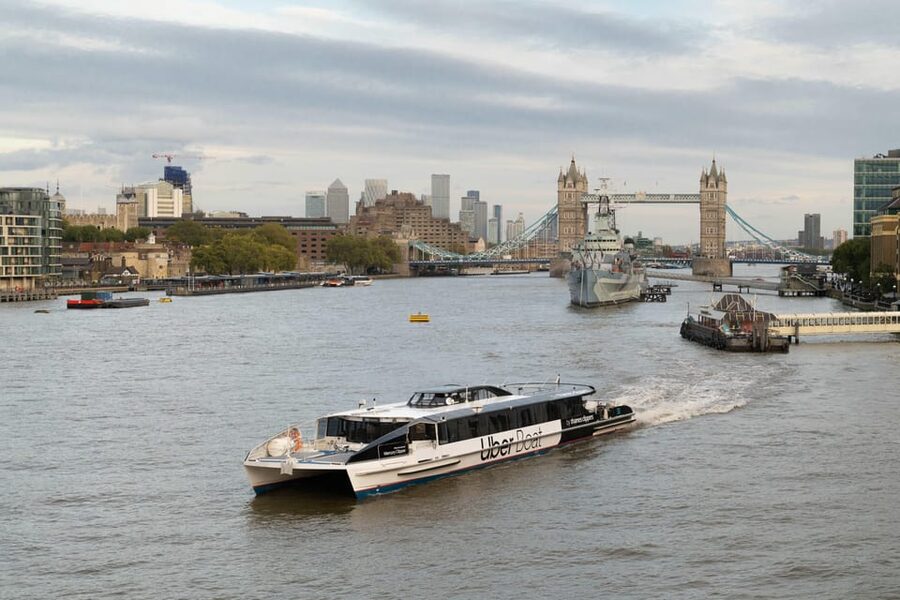 London: Hop-On Hop-Off 1-Day River Sightseeing Adventure - Westminster gives you the classic London opening