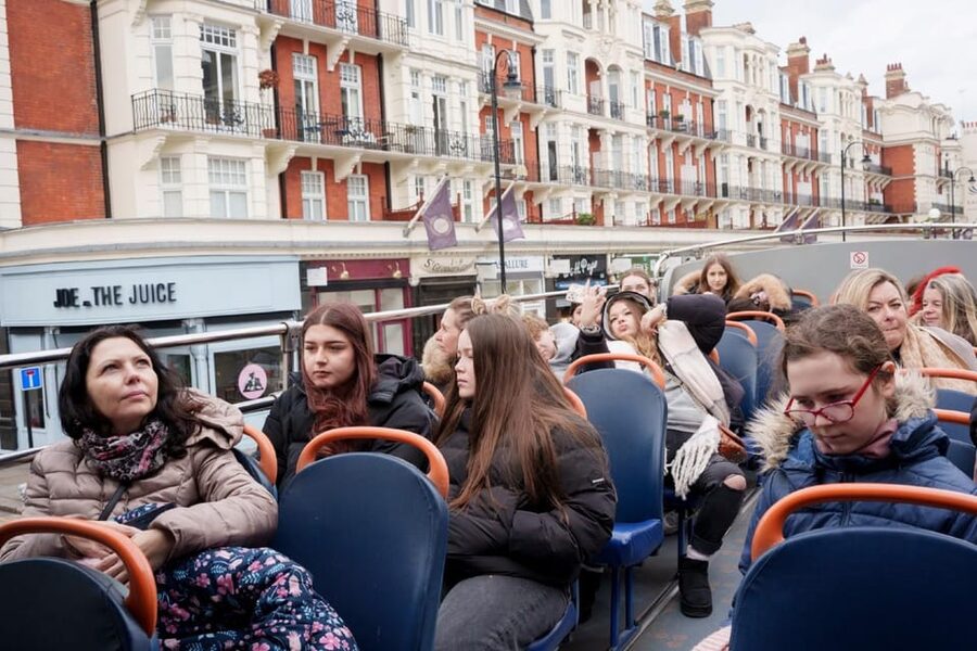 London: Hop-on Hop-off Bus Tour and Madame Tussauds Ticket - Use the Thames boat ride as transport and sightseeing