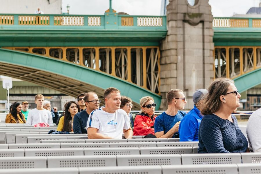 London: London Eye, River Cruise, & Hop-on Hop-off Bus Tour - The red route links London’s biggest sights