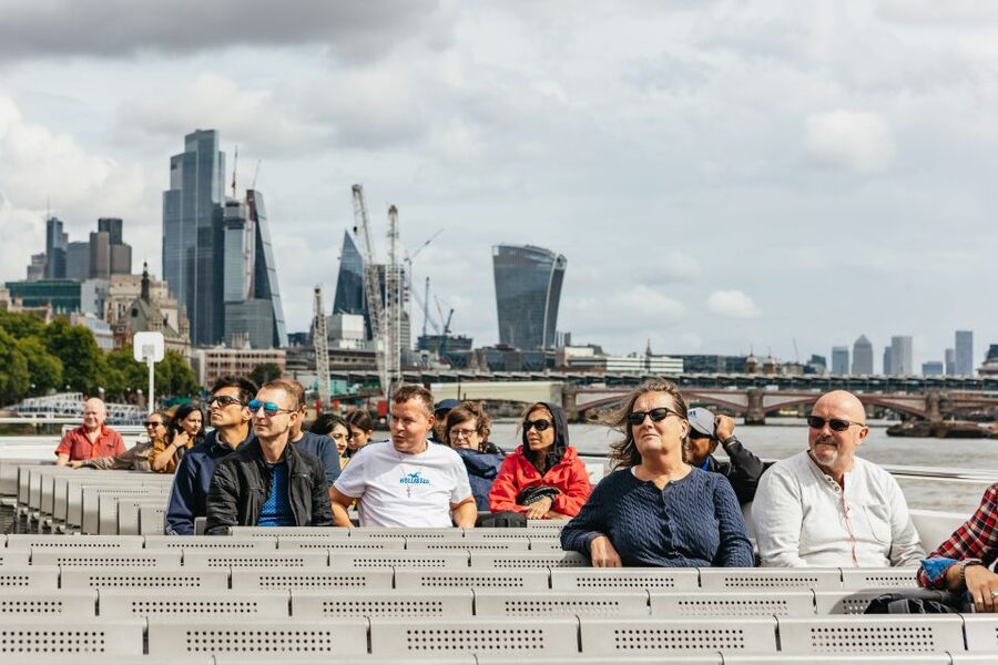 London: London Eye, River Cruise, & Hop-on Hop-off Bus Tour - Three guided walks on the 48-hour ticket