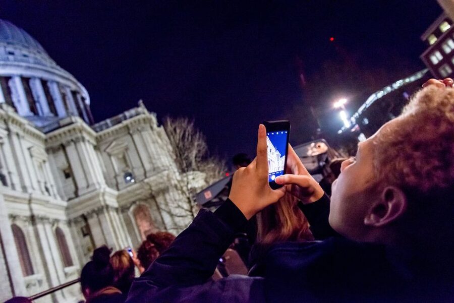 London: Nighttime Open-Top Sightseeing Tour with Live Guide - What this London night tour is really like