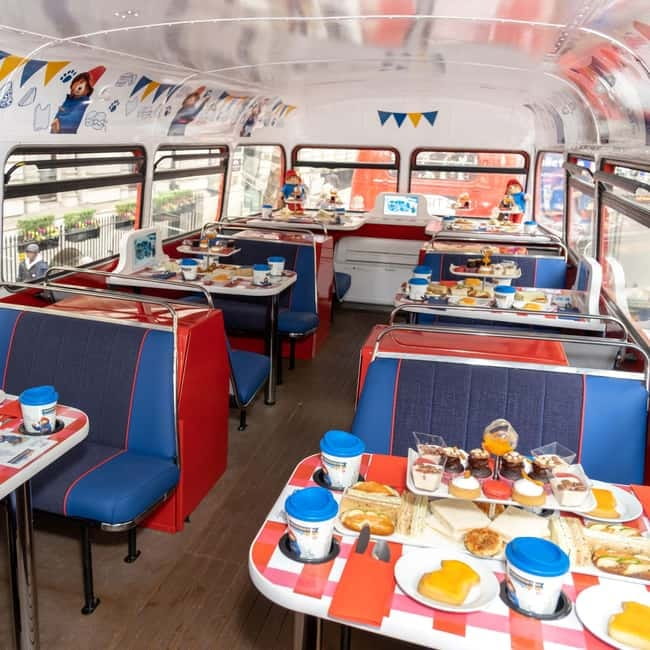 London: Paddington Bear Themed - Afternoon Tea Bus Tour - Downing Street, Hyde Park, and Green Park