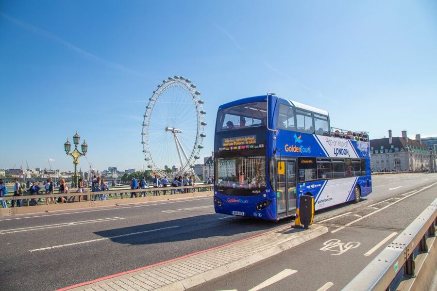 London: Panoramic Open-Top Bus Tour - Buckingham Palace and the royal route