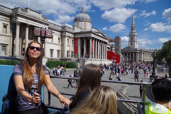 London Panoramic Open Top Bus Tour with Audio Guide - Big Ben and the London Eye