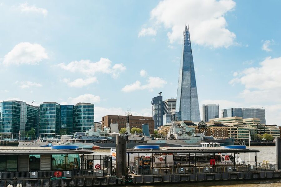 London: River Thames Hop-On Hop-Off Sightseeing Cruise - Practical details for families and wheelchair users