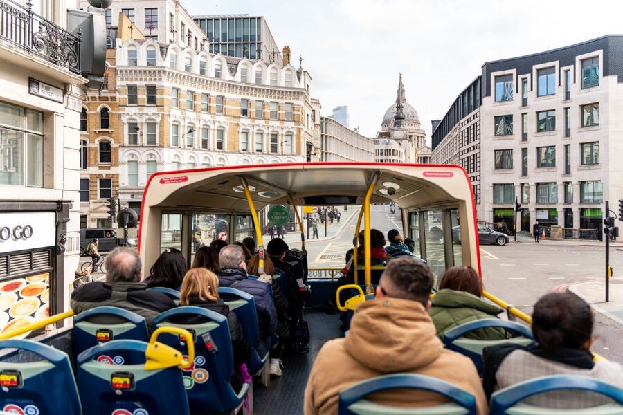 London: Tootbus Hop-on Hop-off (Optional River Cruise) - Blue and Green routes: useful extras, but check the timetable