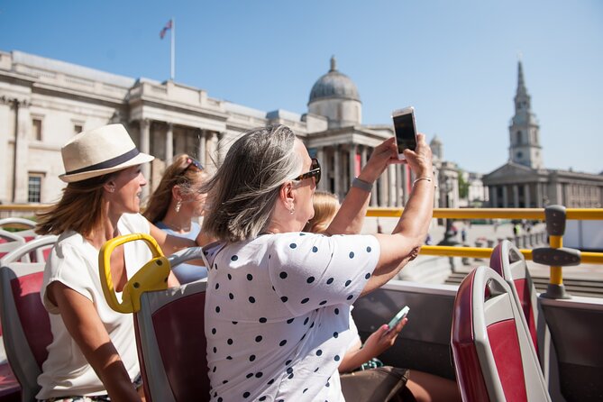 London Tootbus Hop-on Hop-off (Optional Thames Cruise) - Green Route: the British Museum and London’s rail stations
