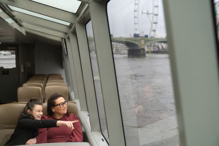 London: Uber Boat 1-Day Hop-On Hop-Off and Cable Car Tickets - Tickets, timing, and small mistakes to avoid