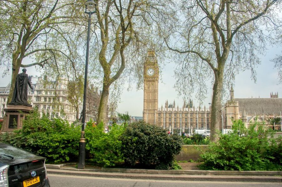 London: Vintage Bus Tour and London Eye Ticket - Victoria Coach Station is the practical starting point