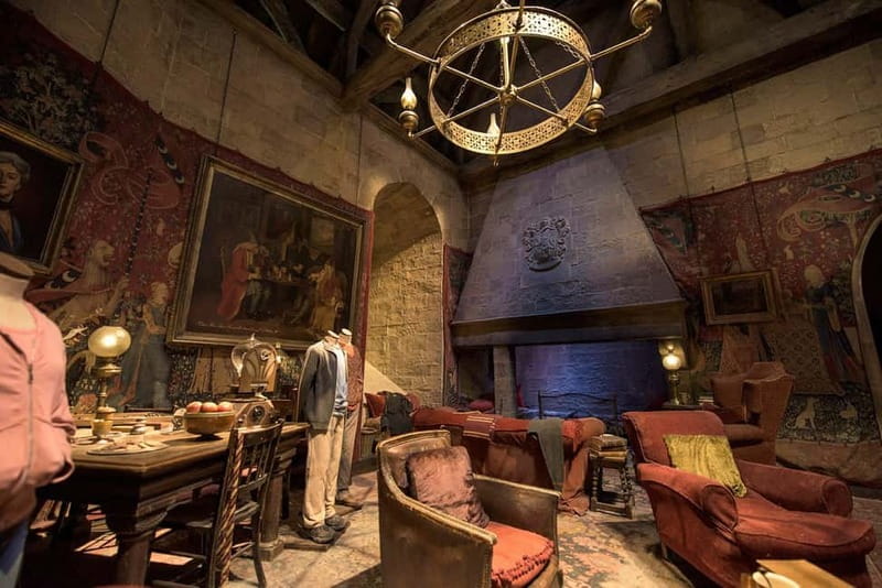 London: Warner Bros. Studio Harry Potter Tour & Branded Bus - Is $151 good value?