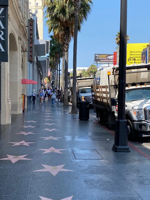 Los Angeles: Hollywood and Beverly Hills Open-Top Bus Tour - Melrose Avenue and West Hollywood