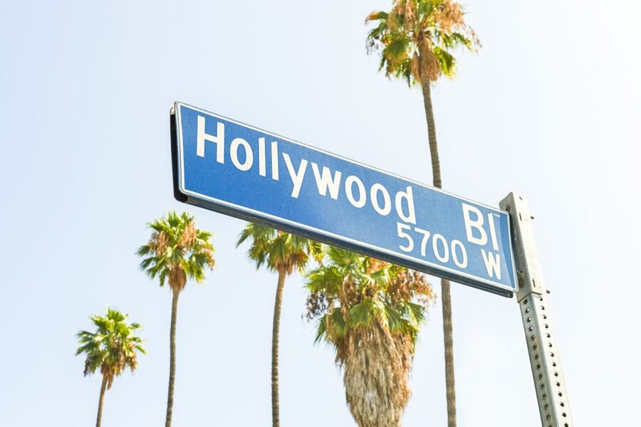 Los Angeles: Hollywood & Celebrity Homes Open-Air Bus Tour - Hollywood Boulevard in one quick sweep