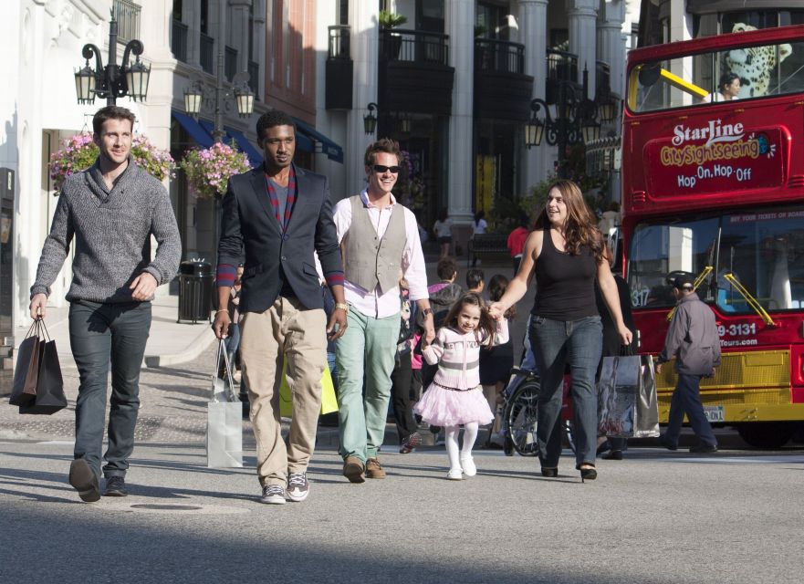 Los Angeles: Hop-On Hop-Off Bus Tour with Audio Guide - The app and practical boarding advice