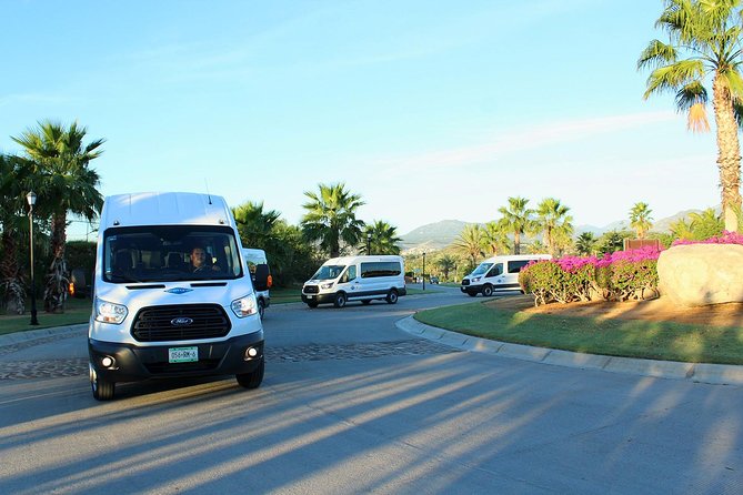Los Cabos Private Mini Bus Round-trip Transportation - Who should book this service?