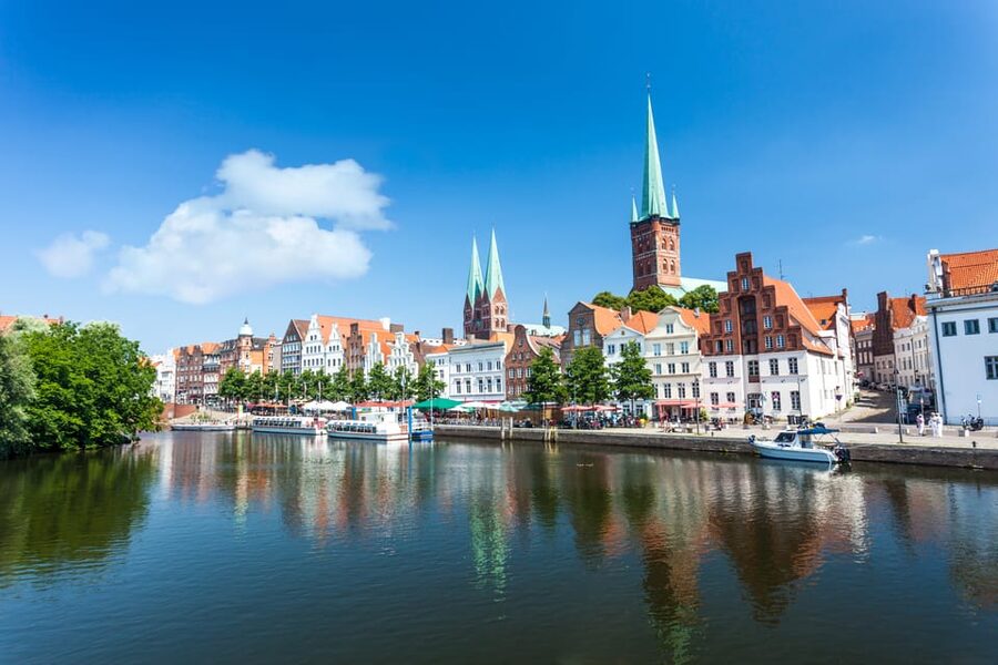 Lübeck: 1-Hour Splash Bus City Tour - Why the Splash Bus is more than a standard city tour