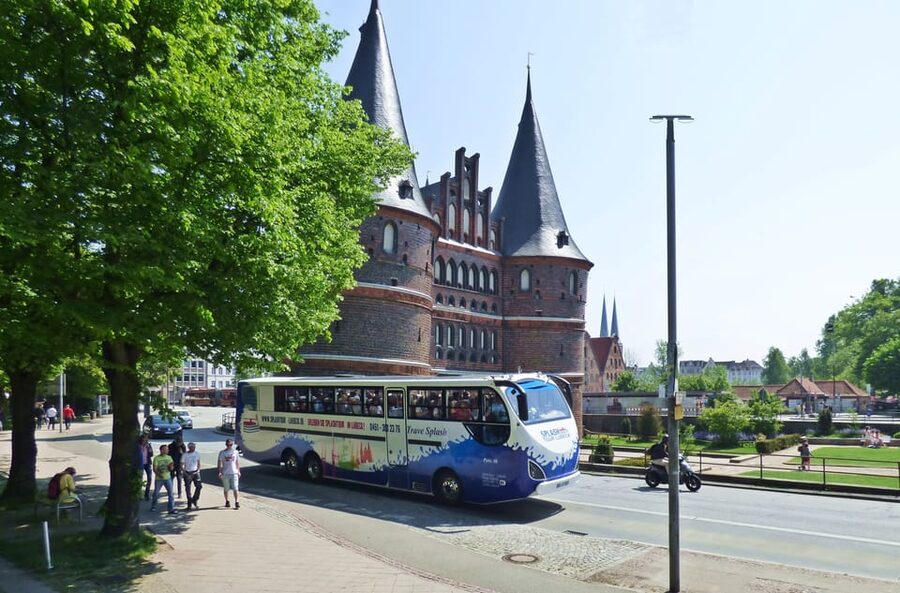 Lübeck: 1-Hour Splash Bus City Tour - What the $35 price really buys you