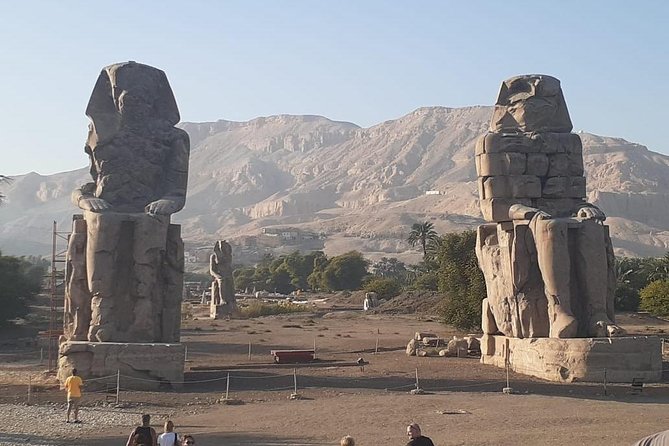 LUXOR By Big Bus From Hurghada ( valley of the Kings or Valley of the Queens ) - Valley of the Queens: royal tombs with limited time
