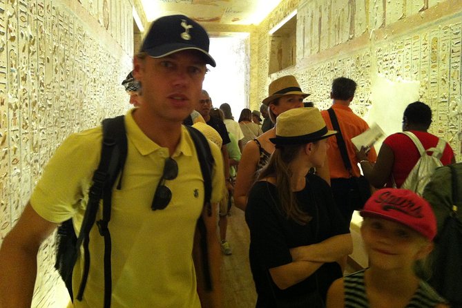 Luxor by Bus - The guides and the feel of a group tour