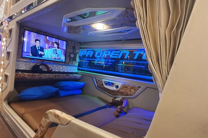 Luxury Bus Hanoi to Sapa & Sapa to Hanoi - All Inclusive - Picking between a private cabin, limousine seat, and sleeper bed