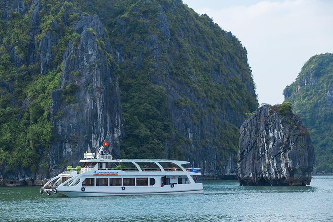 Luxury Halong Bay 1 Day on Cruises From Hanoi with Bus & Lunch - Boarding at Tuan Chau Harbor