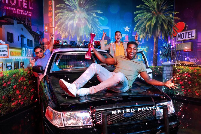 Madame Tussauds, Hop On Hop Off Bus & High Roller Combo Ticket - Madame Tussauds at The Venetian
