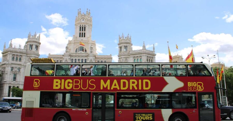 Madrid: Open-Top Big Bus Sightseeing Tour with Live Guide - Key points to know before booking