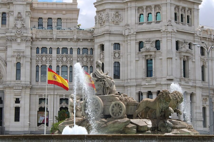 Madrid: Panoramic Open-Top Bus Day or Night Tour with Guide - Plaza Mayor, Reina Sofía, and Atocha