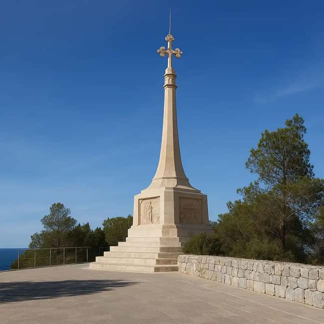 Mallorca: 3-hour bus tour around Calvià with 2 stops - From Paguera’s boulevard to Santa Ponsa