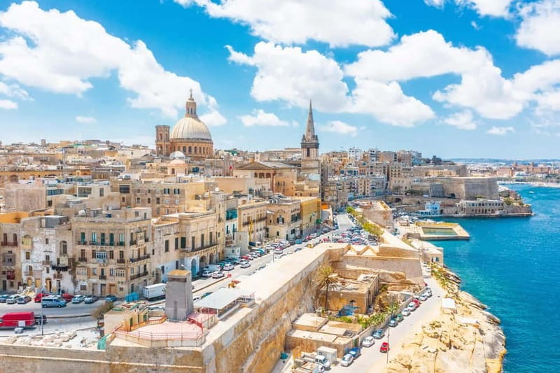 Malta: 2-Day Hop-On Hop-Off Bus & Harbour Cruise (CMO) - The bus experience and English commentary