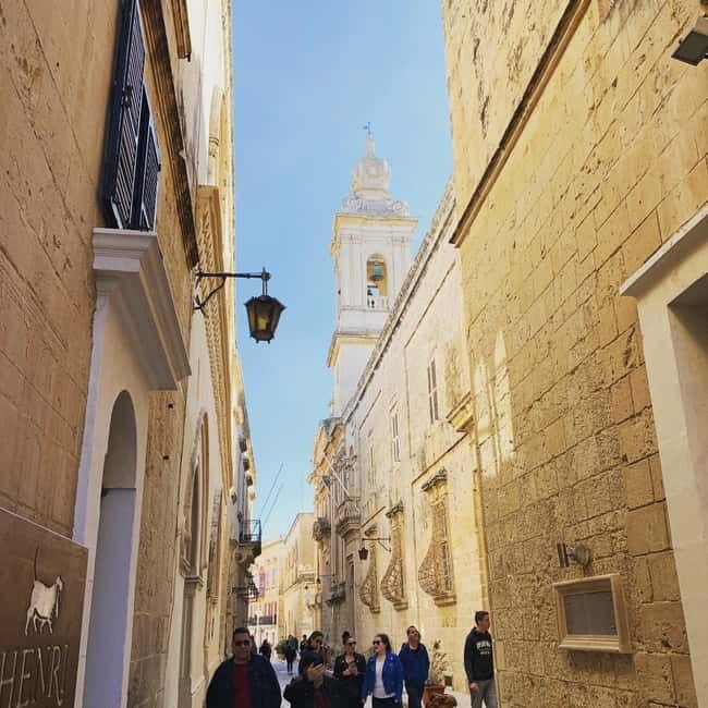 Malta: 5 hr Vintage Bus Tour - Mdina & Blue Grotto inc. food - Siġġiewi turns sightseeing into a food stop