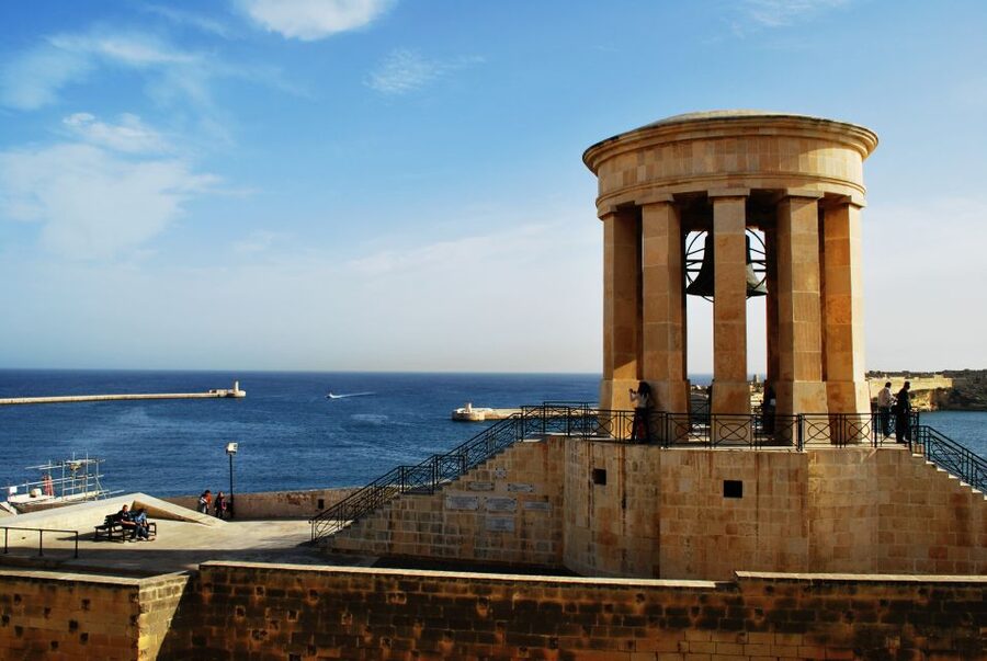 Malta: Hop-On Hop-Off Bus Tours - The North Route: Mdina, gardens, and beach views
