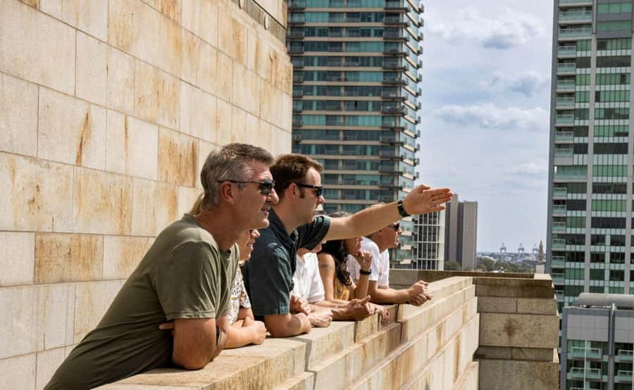 Melbourne: City Highlights Group Tour by Bus - St Patrick’s Cathedral and Fitzroy Gardens
