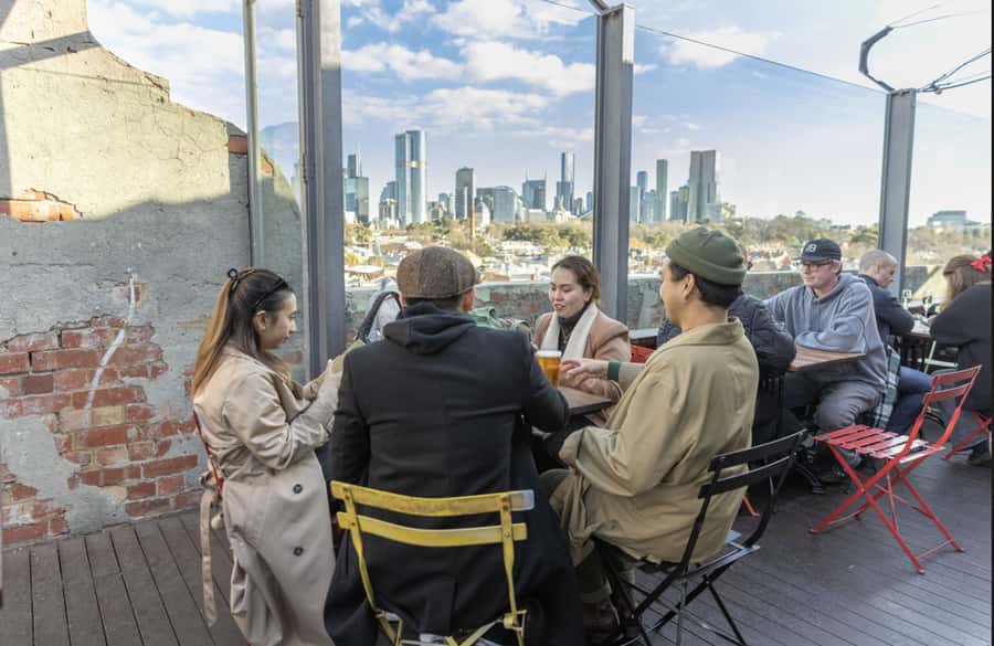 Melbourne: City Highlights, Suburbs & Laneways Bus Tour - Why this three-hour route works