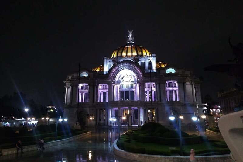 Mexico City: Double Decker Bus Night Tour - The Zócalo and Mexico City’s central streets