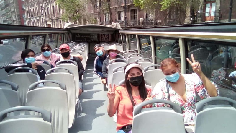 Mexico City: Hop-On Hop-Off Bus City Tour - Green Circuit: Downtown to Reforma, Roma, Condesa, and Polanco