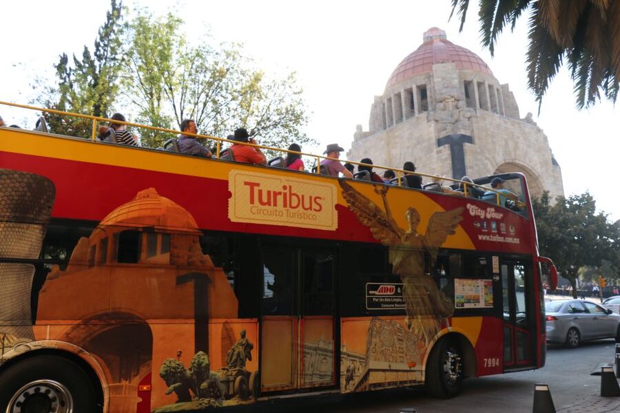 Mexico City: Hop-on Hop-off Bus Tour - Audio commentary, guides, and the practical sound problem