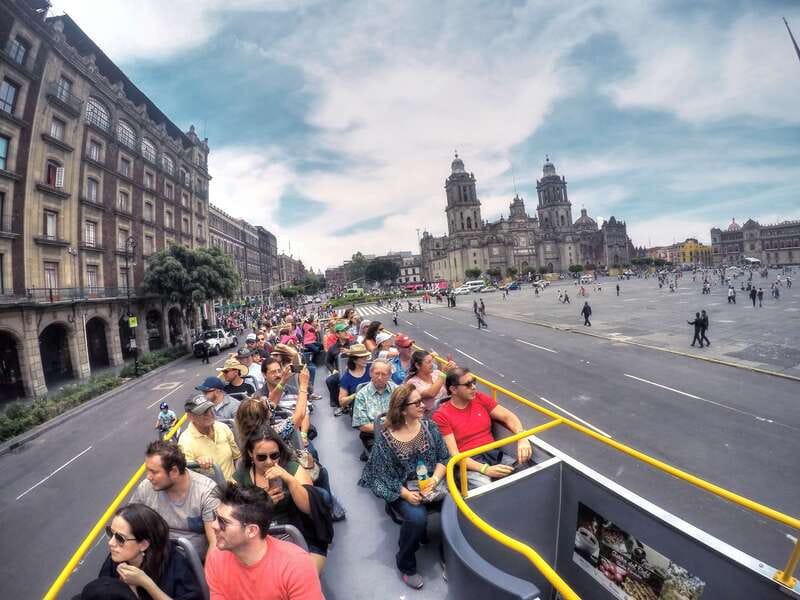 Mexico City: Hop-on Hop-off City Tour by Turibus 2-Day Pass - Why the two-day pass makes sense in Mexico City