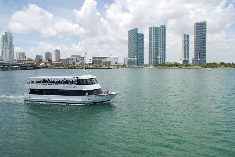 Miami: Hop-on Hop-off Open-top Bus Tour and Optional Cruise - Downtown Miami and the Waterfront Views