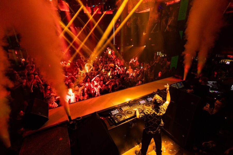 Miami: Party Bus, Club Entry, and Open Bar Night Experience - Who Will Get the Most From It