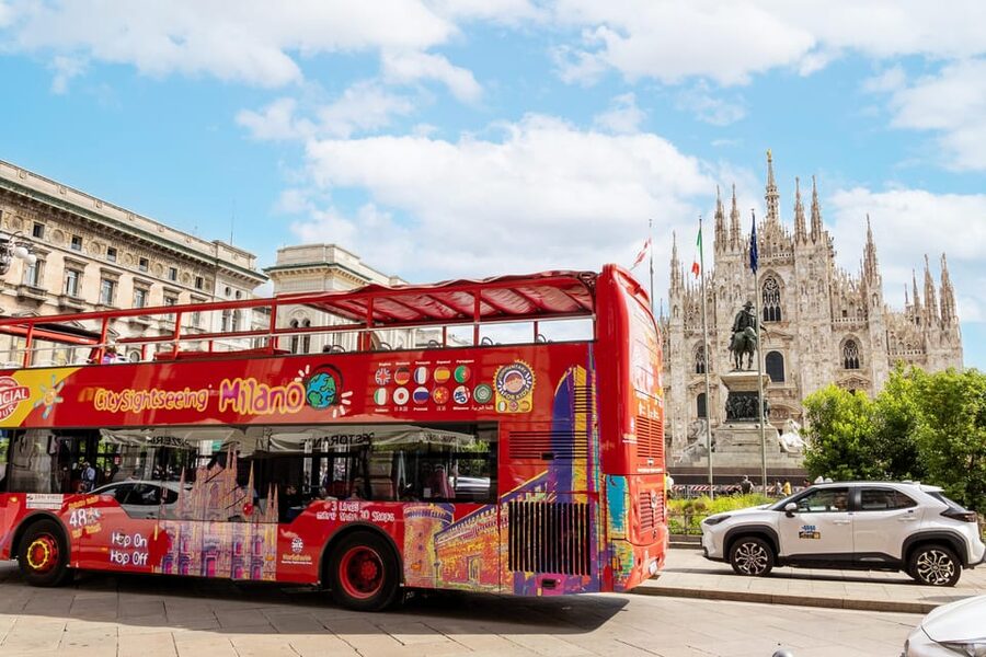 Milan: City Sightseeing Hop-On Hop-Off Bus with Audio Guide - Why this bus works well in Milan