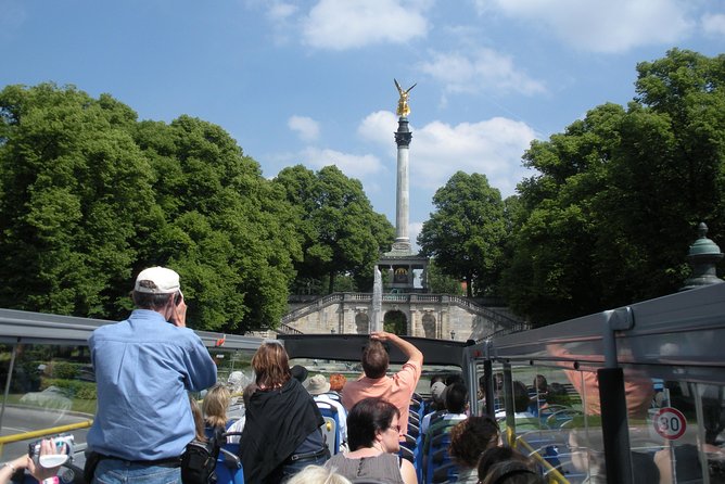 Munich City Hop-on Hop-off Tour - Deutsches Museum and the river route