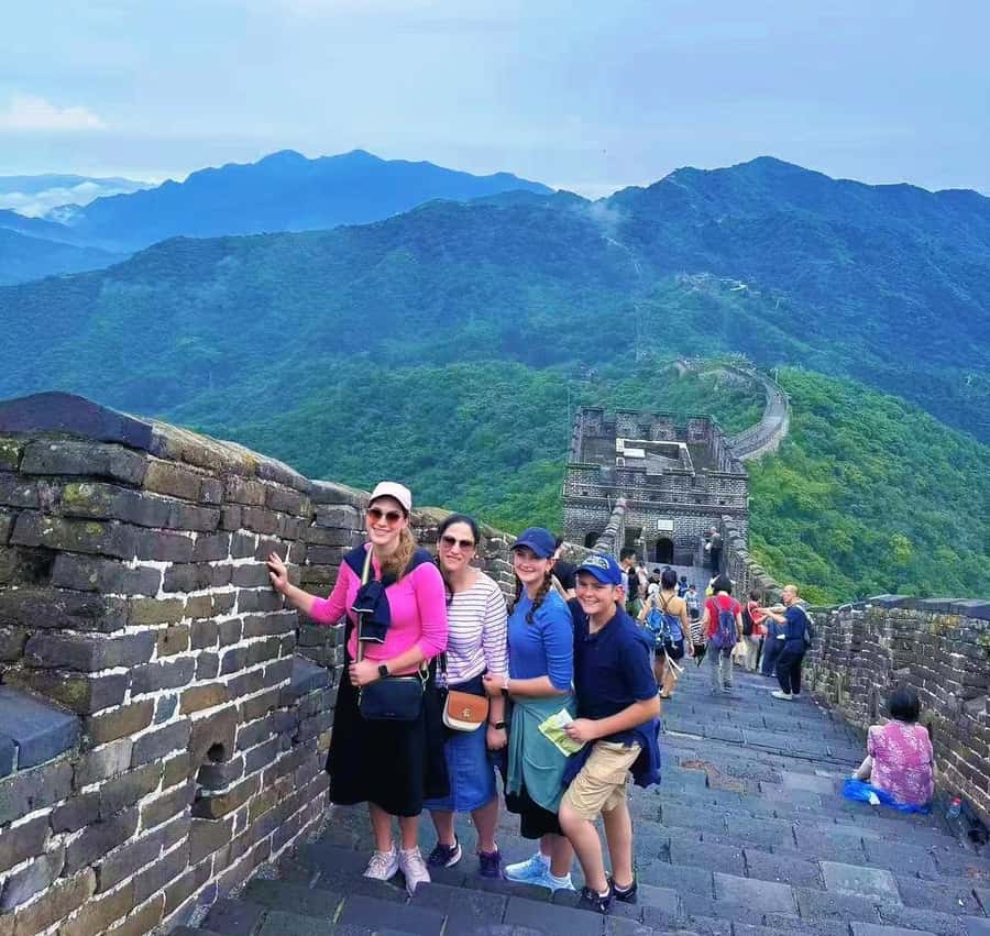 Mutianyu Great Wall Bus Trip+Ticket 7/8/9/10/13/13:30/15:30 - Lunch and the different package levels