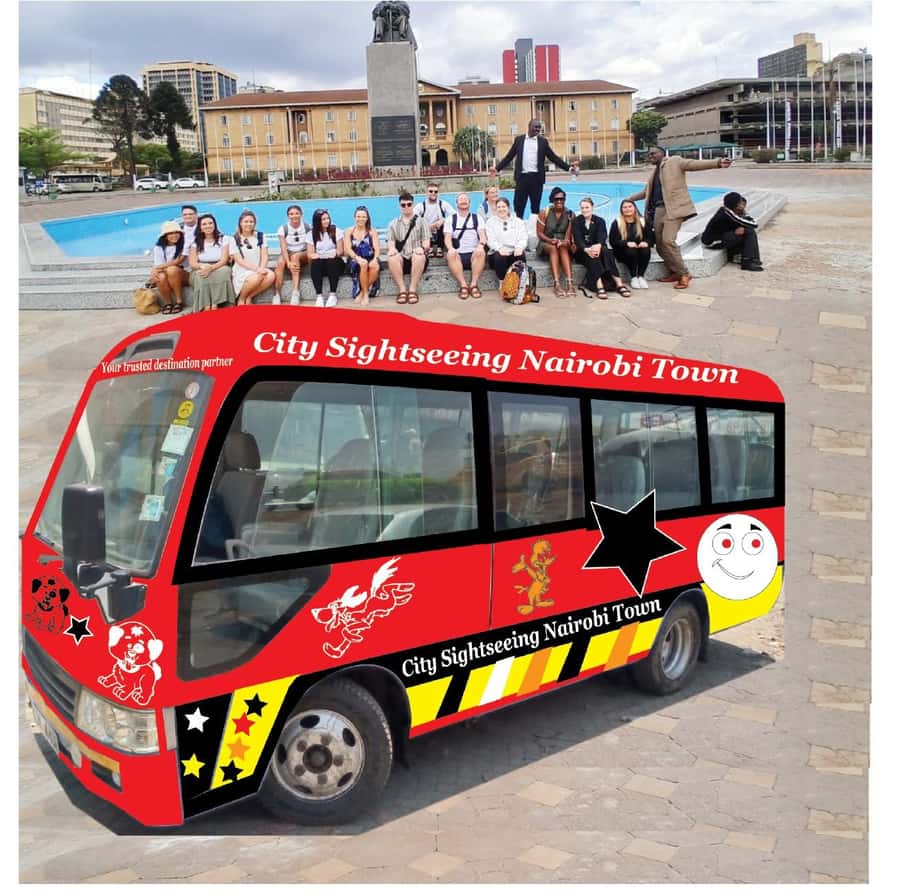 Nairobi: Hop on Hop off and Maasai market Collections Visit - Starting at the National Museum at 9 a.m.