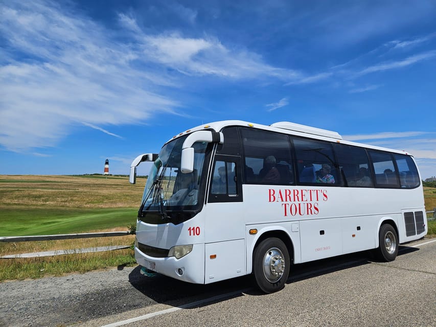 Nantucket: Historical Landmarks Sightseeing Bus Tour - The guides are the strongest part