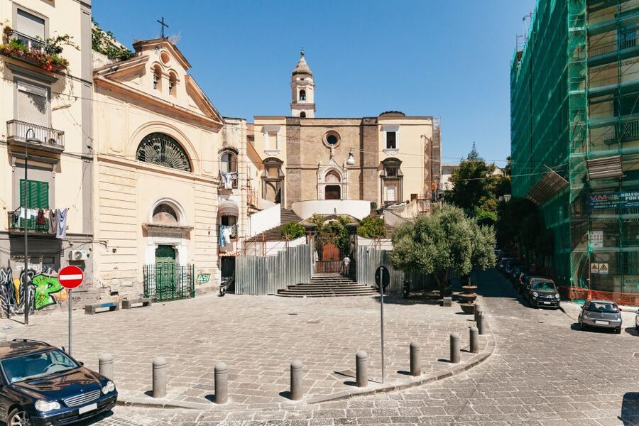 Naples: Hop-on Hop-off Bus Tour 24-Hour Ticket - Audio commentary, Wi-Fi, and the best seat