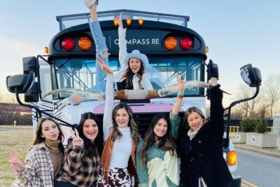 Nashville’s Wildest Honky Tonk Public Party Bus (21+)