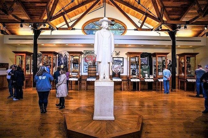 Nashville to Jack Daniel's Distillery Bus Tour + Whiskey Tastings - Timing, group size, and comfort