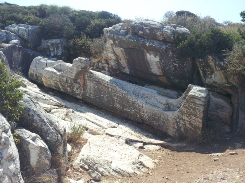 Naxos: Highlights Full-Day Tour by Bus - Damalas, where local craft still feels personal