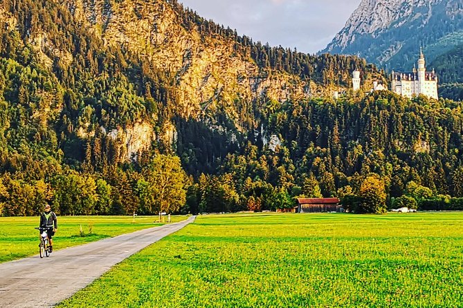 Neuschwanstein Castle by Bus Incl. Bike Ride or Hohenschwangau - The View From Queen Mary’s Bridge
