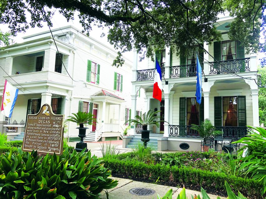 New Orleans: 2-Hour 15-Minute City and Cemetery Tour by Bus - Hotel pickup and the first ride through town